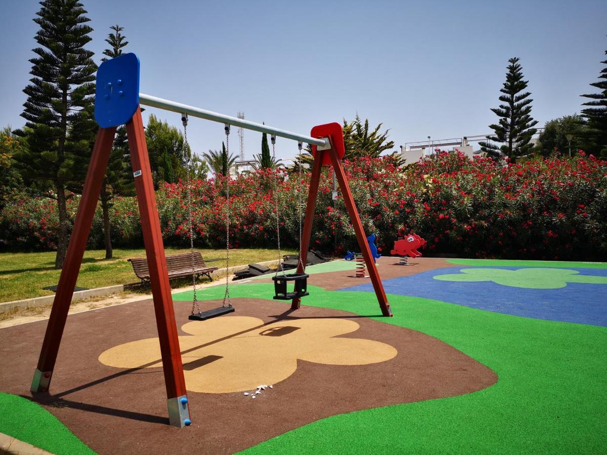 Bungalow En Punta Prima 2 Dormitorios Y Piscina Torrevieja Exteriör bild